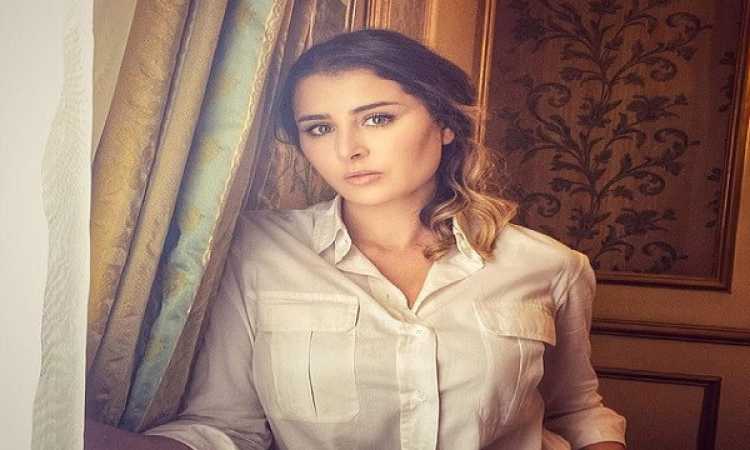 عائشة بن أحمد