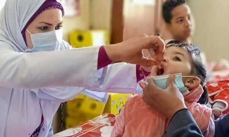 التطعيم ضد مرض شلل الأطفال