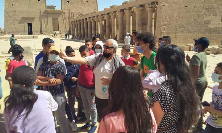 برلمان الطلائع يزور الوادى الجديد