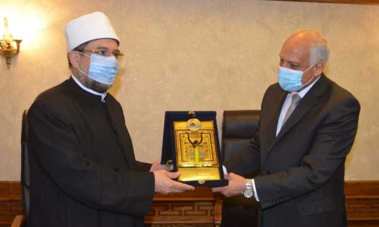 محافظ الجيزة ووزير الأوقاف