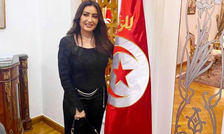 لطيفة