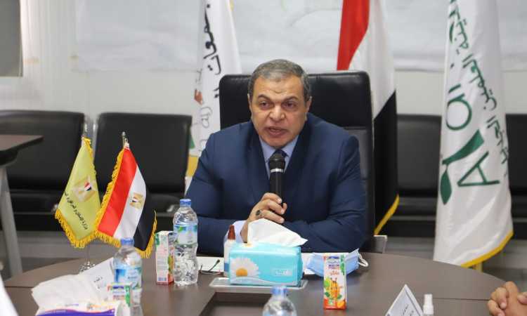 وزير القوى العاملة محمد سعفان