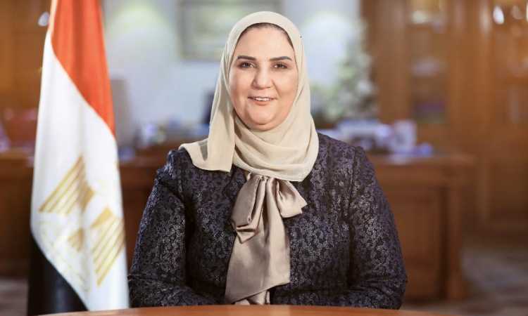 نيفين القباج وزيرة التضامن