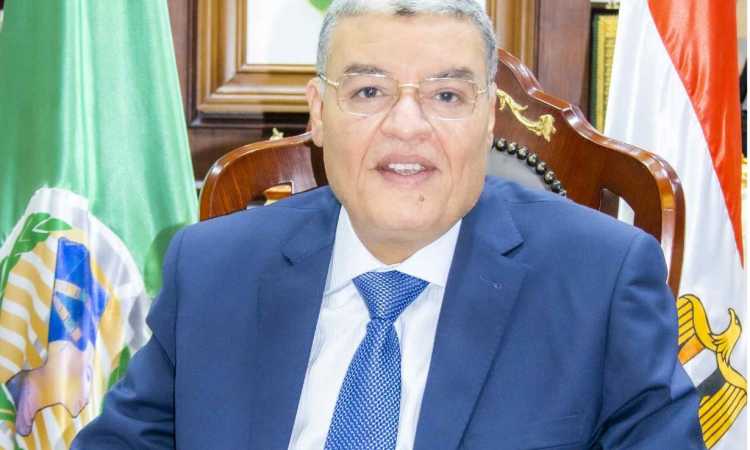 أسامة القاضى محافظ المنيا
