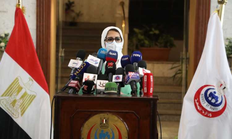 هالة زايد ـ وزيرة الصحة