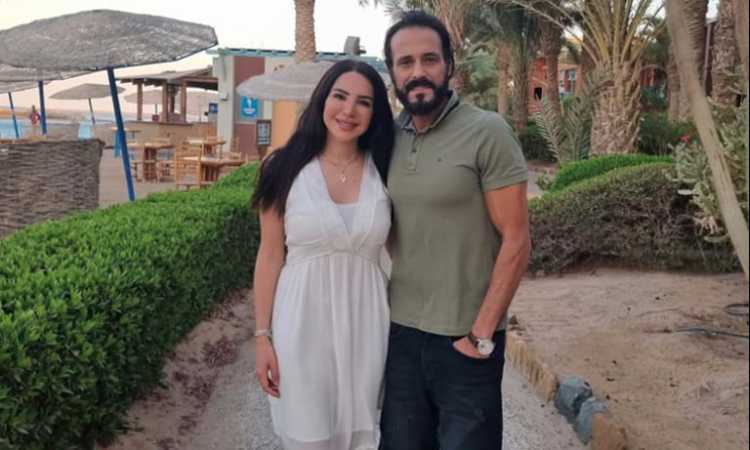 إنجى علاء ويوسف الشريف