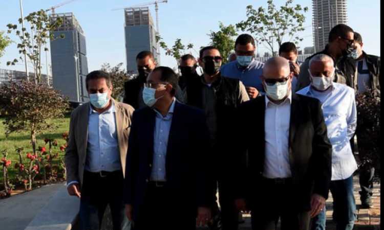جولة رئيس الوزراء فى العاصمة الإدارية