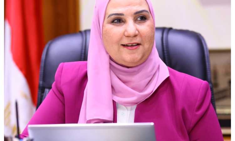 نيفين القباج وزيرة التضامن الاجتماعى