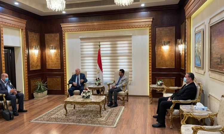 لقاء وزير الرياضة مع نظيره الفلسطينى