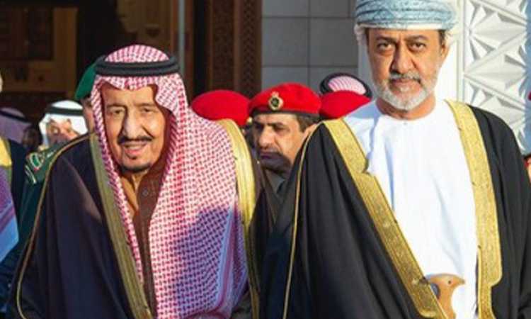 الملك سلمان والسلطان هيثم