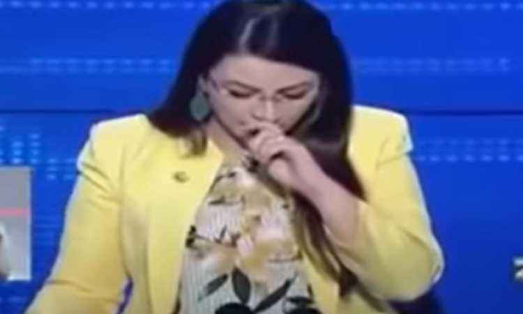 المذيعة التونسية دلال القاسمى