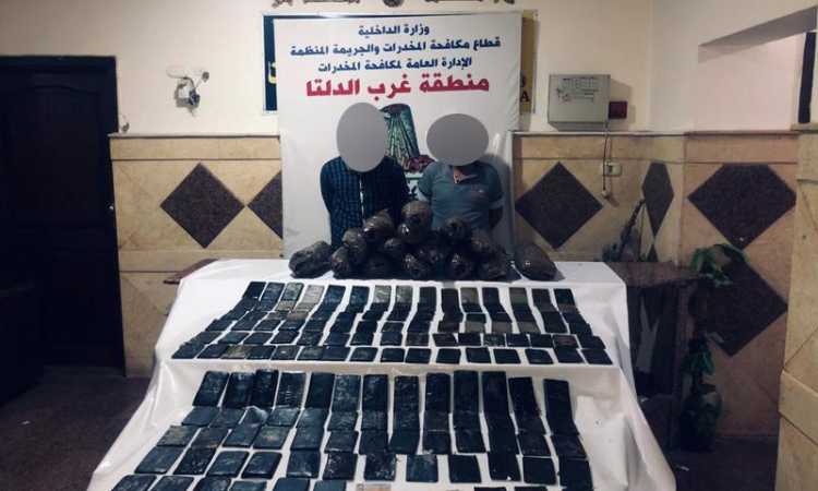 المتهمان بالاتجار فى المخدرات