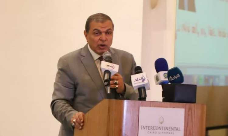 محمد سعفان وزير القوى العاملة