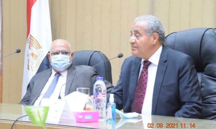 لقاء وزير التموين
