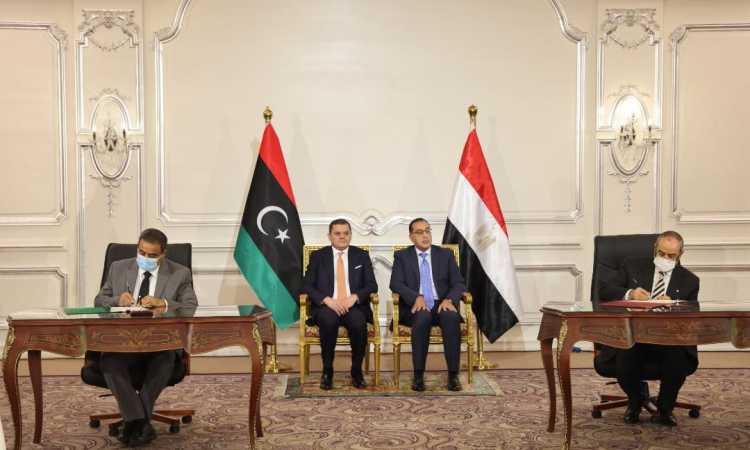 إعادة تسيير الرحلات الجوية مع ليبيا