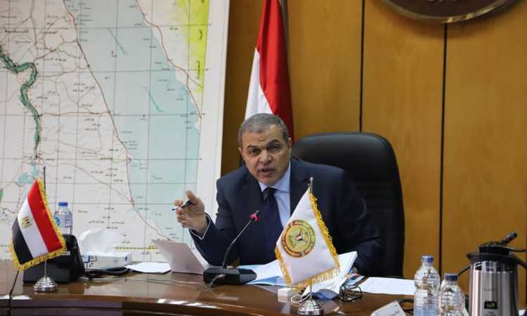 محمد سعفان وزير القوى العاملة
