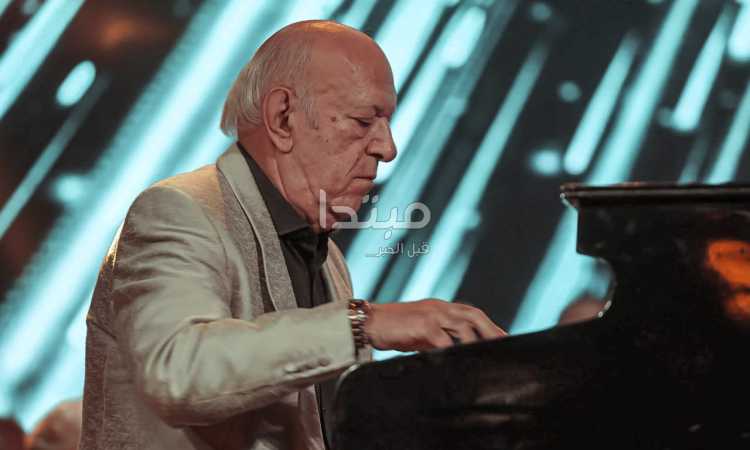 عمر خيرت