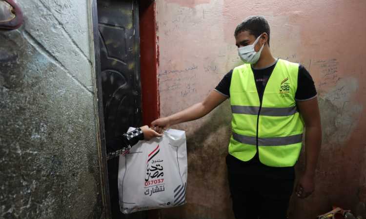 صندوق تحيا مصر يطلق قوافل الدعم الغذائى لـ 34 مؤسسة رعاية