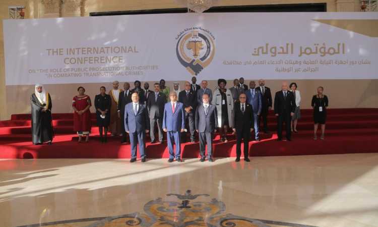 انعقاد الجلسة الافتتاحية لمؤتمر النيابة العام حول مكافحة الجرائم