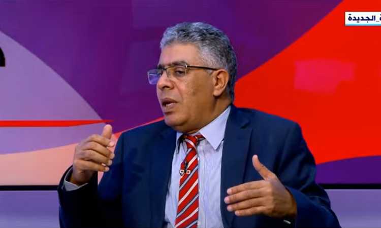 الكاتب الصحفى عمادالدين حسين