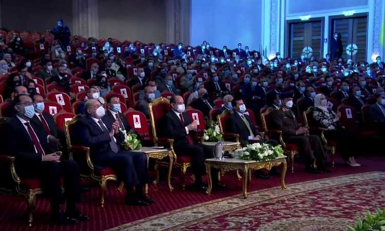 الرئيس عبد الفتاح السيسي يشهد احتفالية قادرون باختلاف