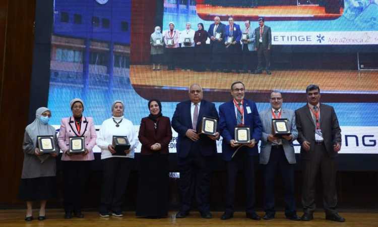 المؤتمر السنوى لمعهد تيودر بلهارس