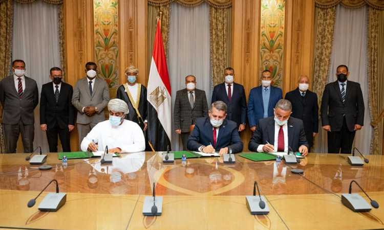 وزير الإنتاج الحربى