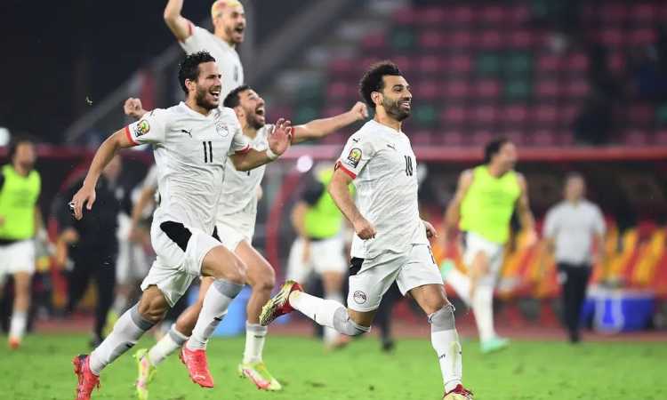 محمد صلاح وزملاؤه لاعبو المنتخب الوطنى