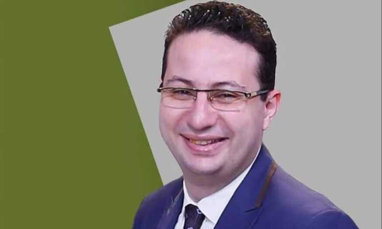 طبيب الكركمين