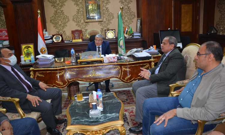 محافظ المنيا