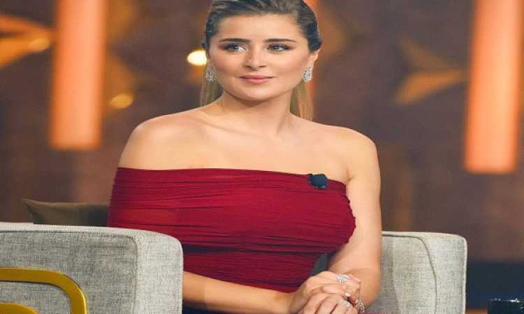 عائشة بن أحمد