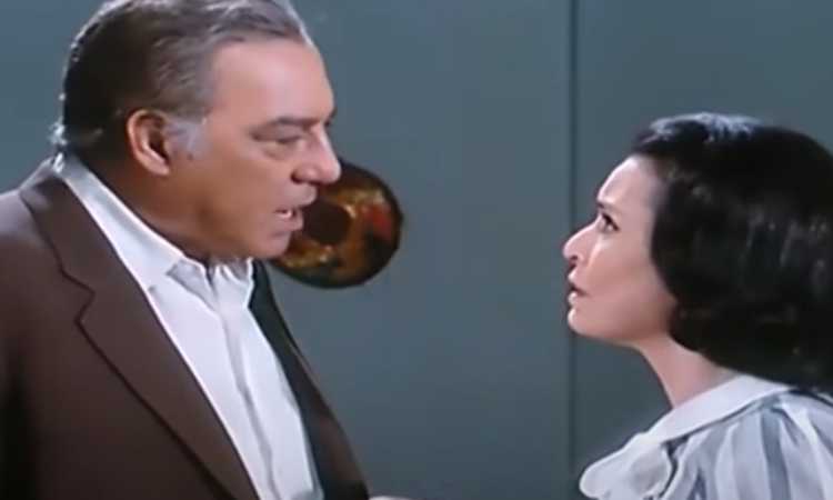 سميرة أحمد وفريد شوقى فى فيلم المطلقة