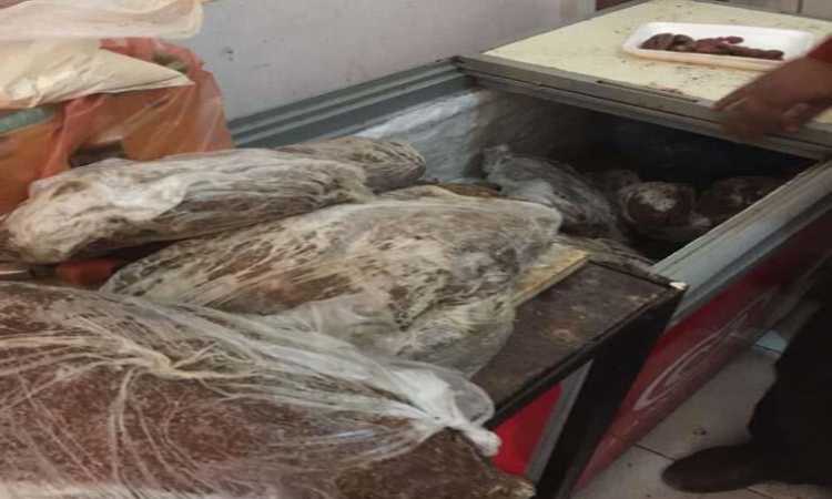 مصنع لحوم مخالف