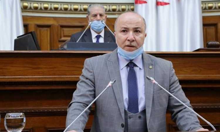 رئيس الحكومة الجزائرية أيمن عبد الرحمن