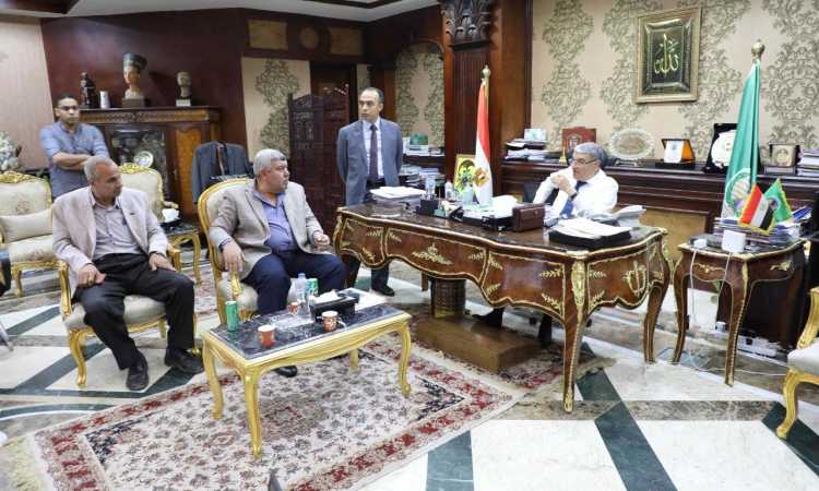 محافظ المنيا
