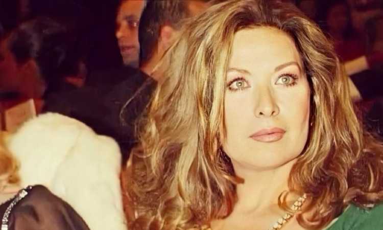 الفنانة رغدة