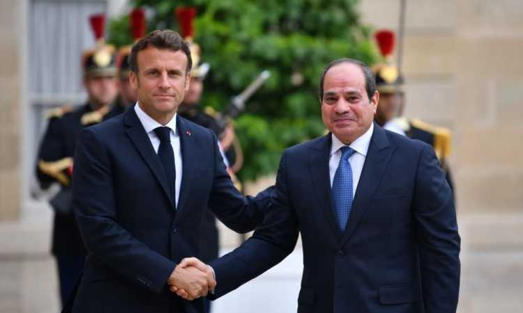 الرئيس السيسى يصل قصر الإليزيه