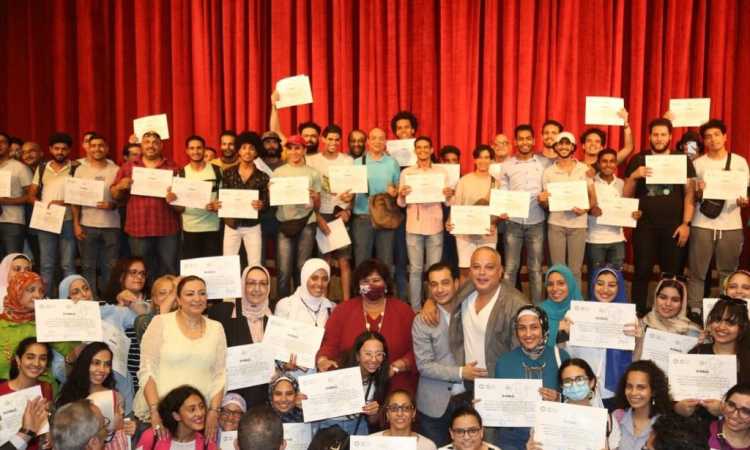 وزيرة الثقافة