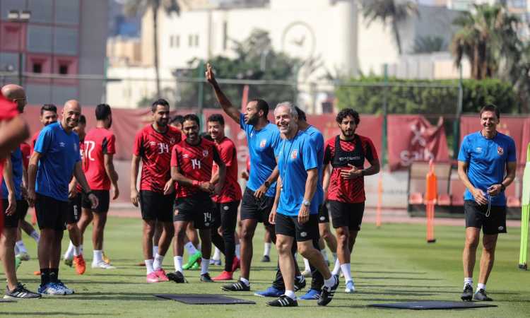استقبال شادى حسين بالنادى الأهلى