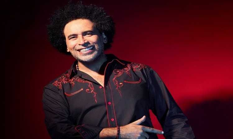 مصطفى شوقى