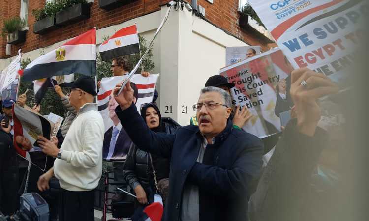 وقفة مؤيدة للرئيس لندن