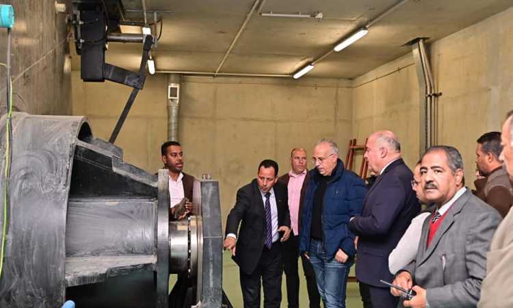 وزير الري