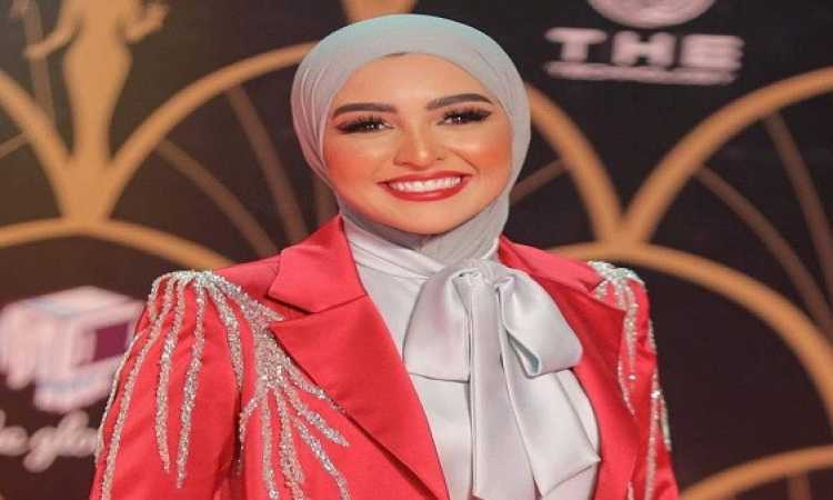 هلا رشدى