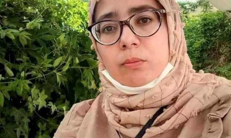 المعلمة ريحانة بن شية