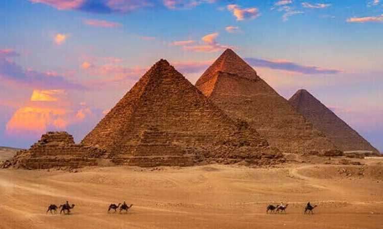 الأهرامات