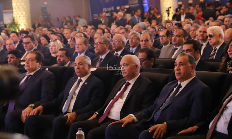 الحوار الوطنى