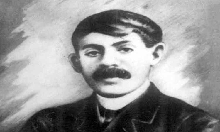 قاسم أمين