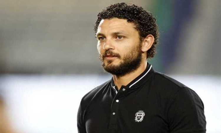 حسام غالى