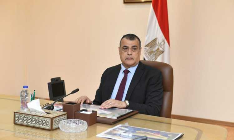 وزير الإنتاج الحربى