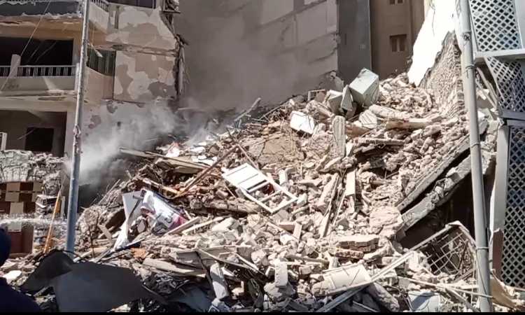 عقار الإسكندرية المنهار